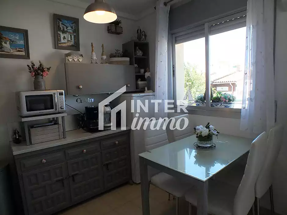 Bonic apartament amb pàrquing privat - foto 6 de 18