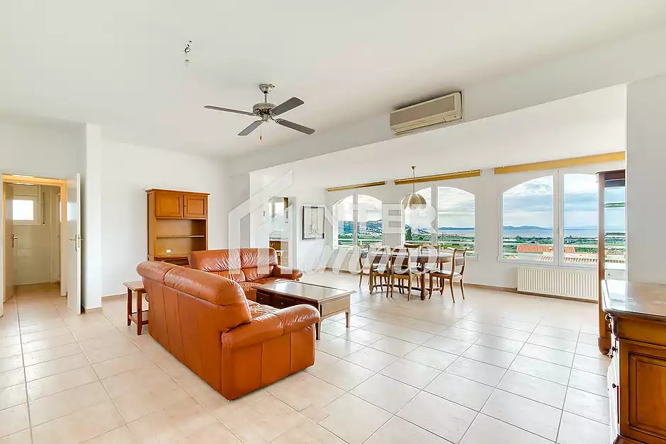Beautiful house with sea view in Mas Fumats &ndash; Roses - photo 3 of 43