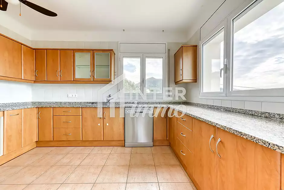 Beautiful house with sea view in Mas Fumats &ndash; Roses - photo 10 of 43