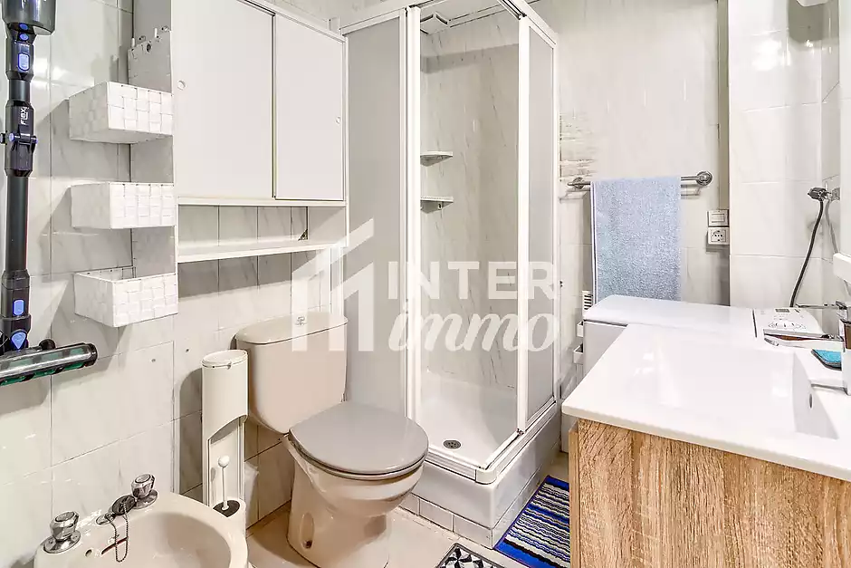 Seafront apartment with sea views in Salatar, Roses - photo 13 of 20