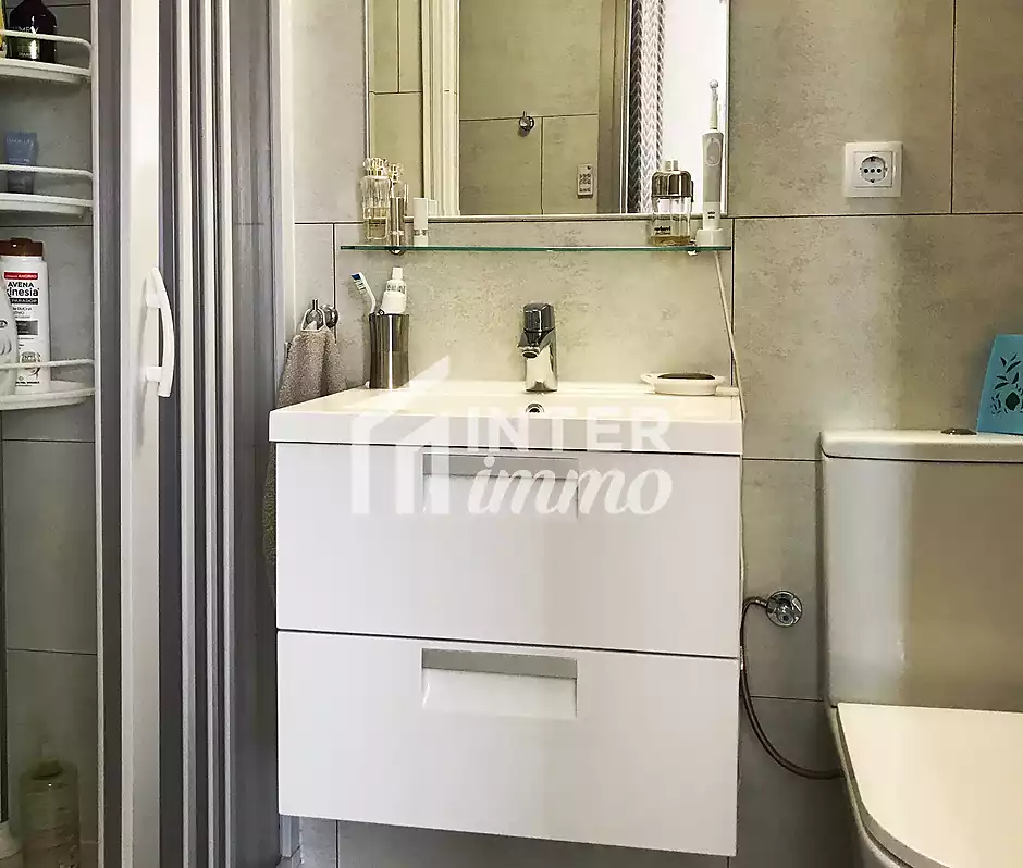 Appartement rénové avec grande terrasse et parking privé à Santa Margarita Roses - photo 14 sur 16