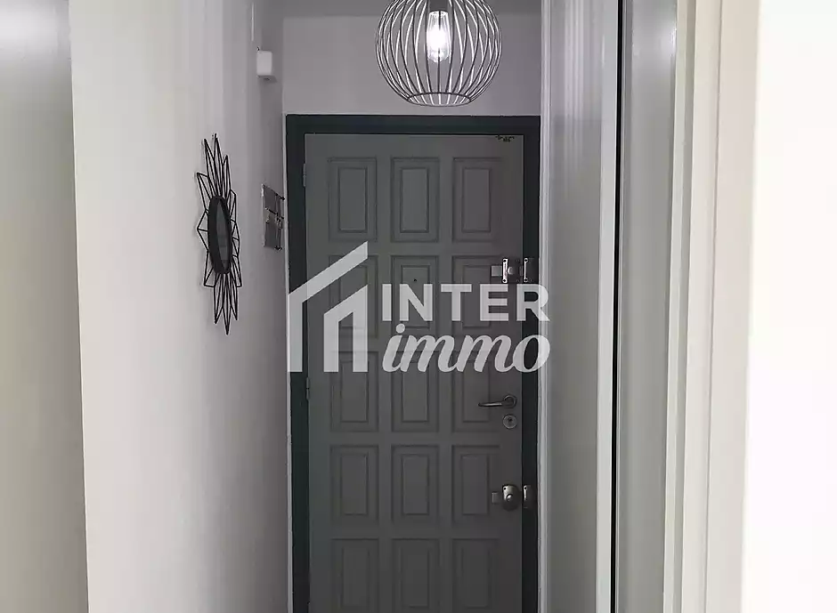 Appartement rénové avec grande terrasse et parking privé à Santa Margarita Roses - photo 15 sur 16