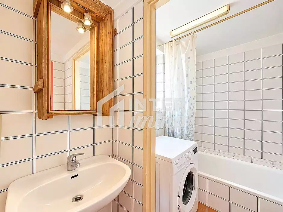 En venta - Estudio en el corazón de Empuriabrava - foto 9 de 28