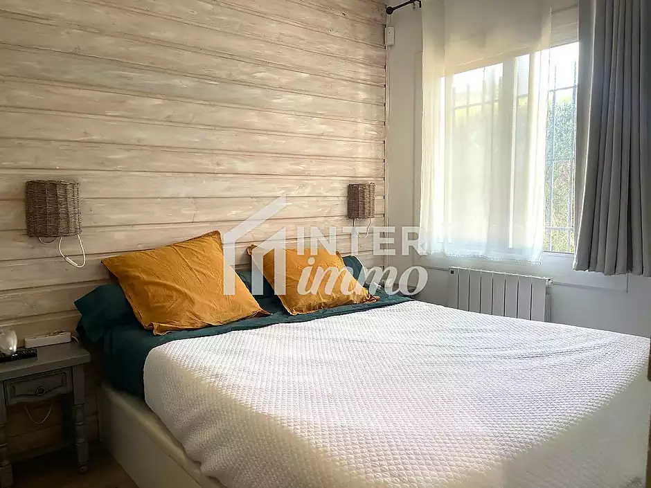 Apartament en petita comunitat amb 2 habitacions, p&agrave;rquing. - foto 10 de 23