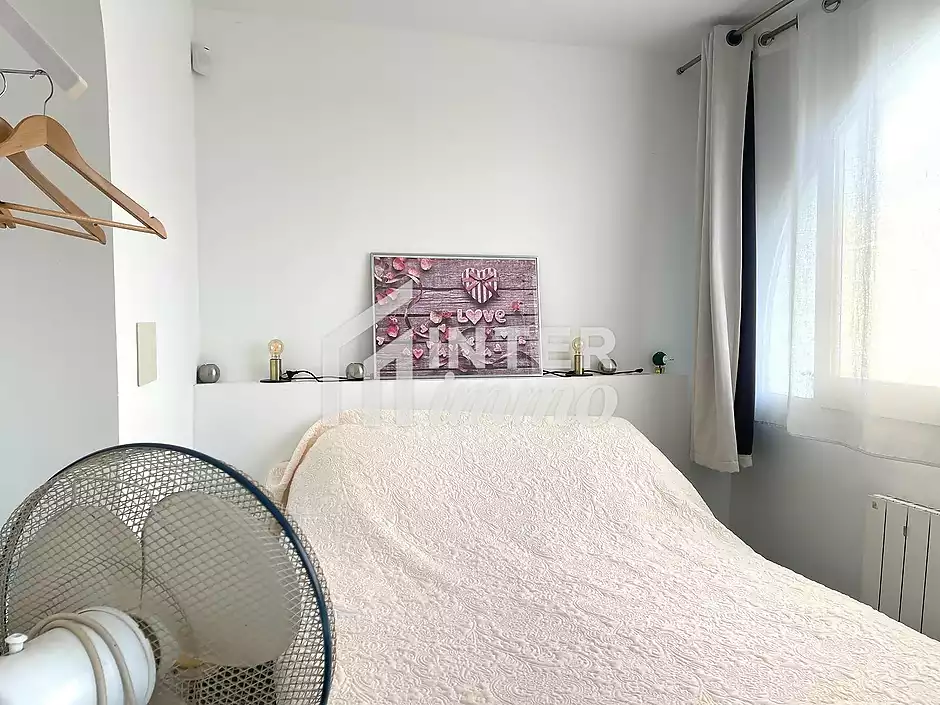 Apartament en petita comunitat amb 2 habitacions, p&agrave;rquing. - foto 22 de 23