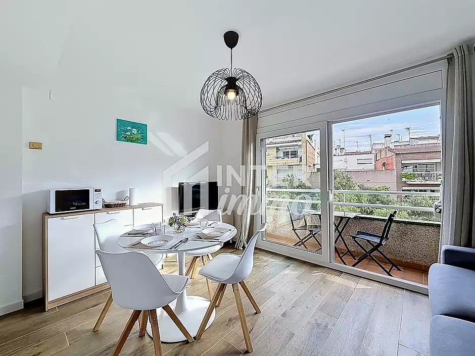 À vendre appartement 1 chambre à Roses, licence touristique - photo 3 sur 12