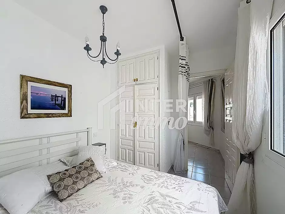 A vendre T2 parfait état - photo 4 sur 24
